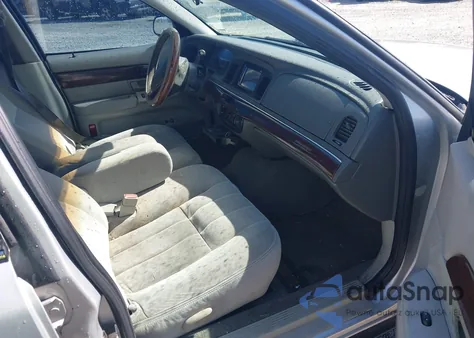 2003 Mercury Grand Marquis Gs из США, поврежденный, VIN 2MEFM74W03X632538